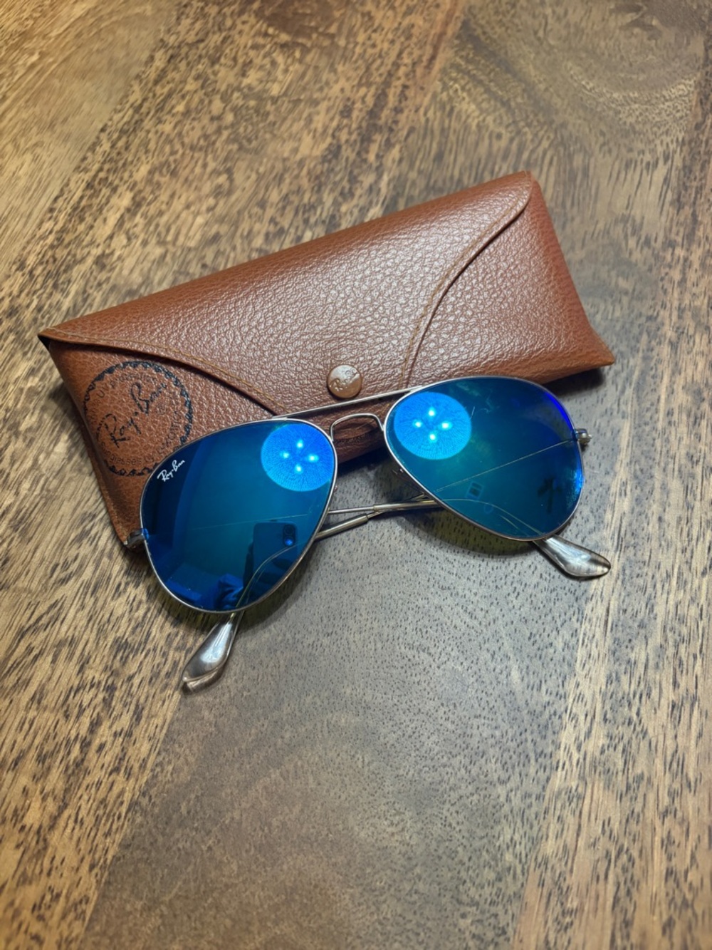 Ray-Ban Aviator RB3025 55mm Sunglasses with silver frame - Picture 6 of 8
